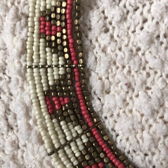 Beaded Cream and Coral Necklace - Picture 5 of 9